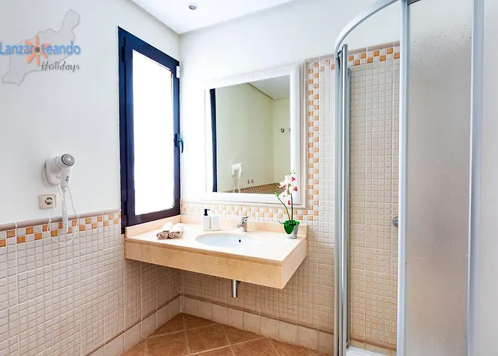 El Golfo Playa Blanca (Lanzarote)